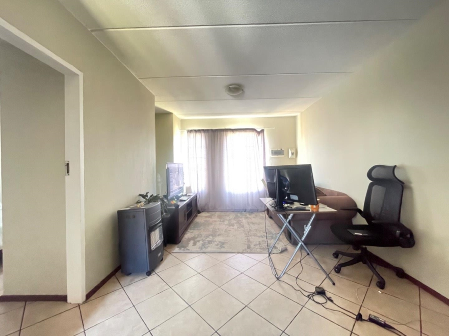 1 Bedroom Property for Sale in Terenure Gauteng