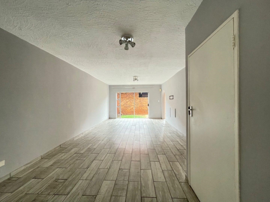 To Let 3 Bedroom Property for Rent in Birchleigh Gauteng