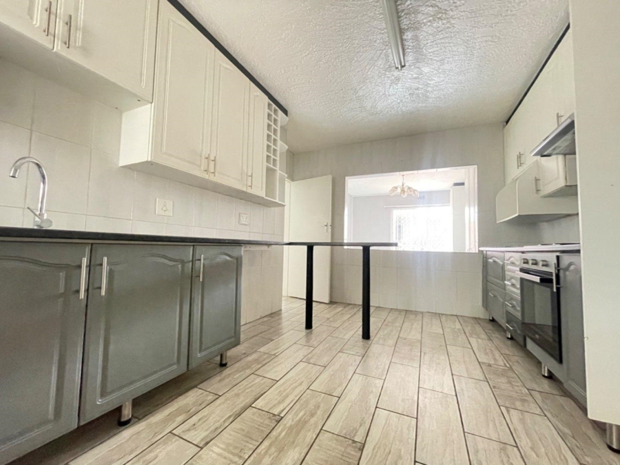 To Let 3 Bedroom Property for Rent in Birchleigh Gauteng