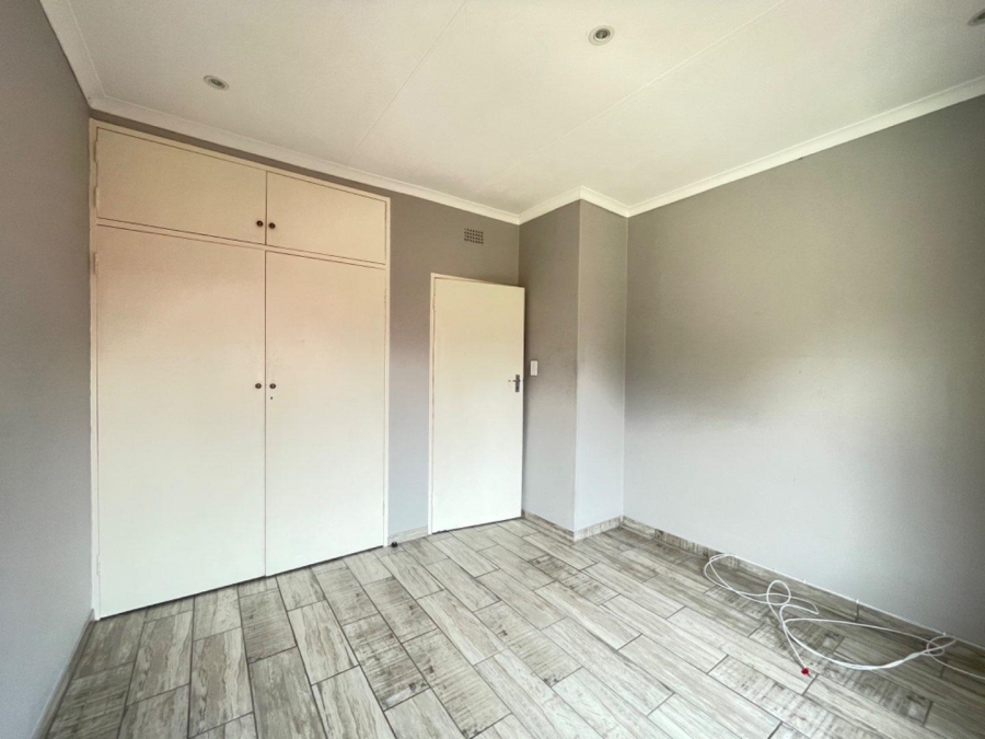 To Let 3 Bedroom Property for Rent in Birchleigh Gauteng