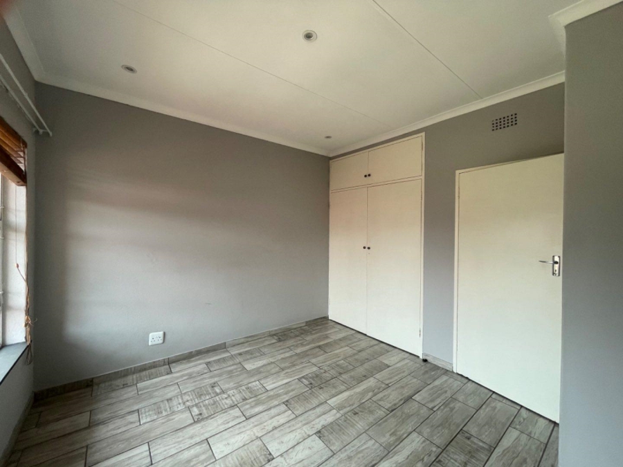 To Let 3 Bedroom Property for Rent in Birchleigh Gauteng