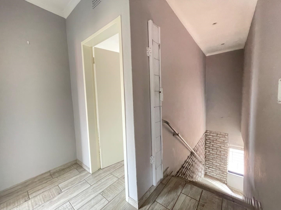 To Let 3 Bedroom Property for Rent in Birchleigh Gauteng