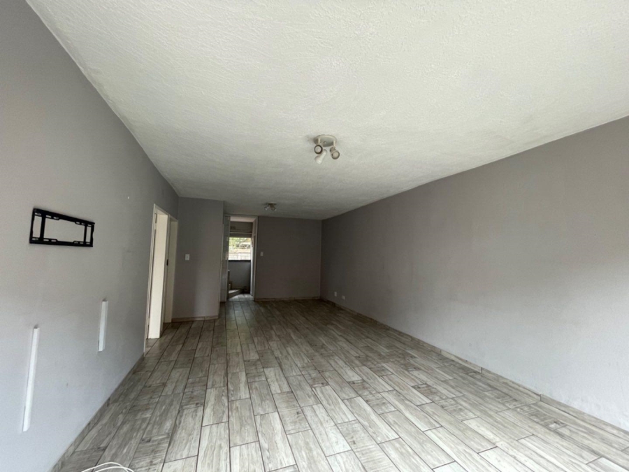 To Let 3 Bedroom Property for Rent in Birchleigh Gauteng