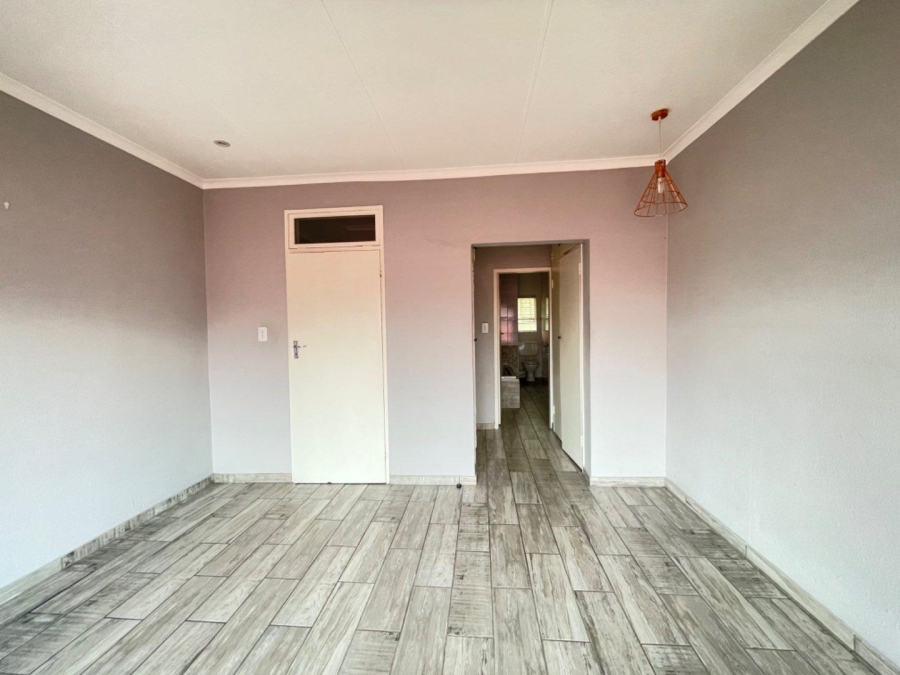 To Let 3 Bedroom Property for Rent in Birchleigh Gauteng