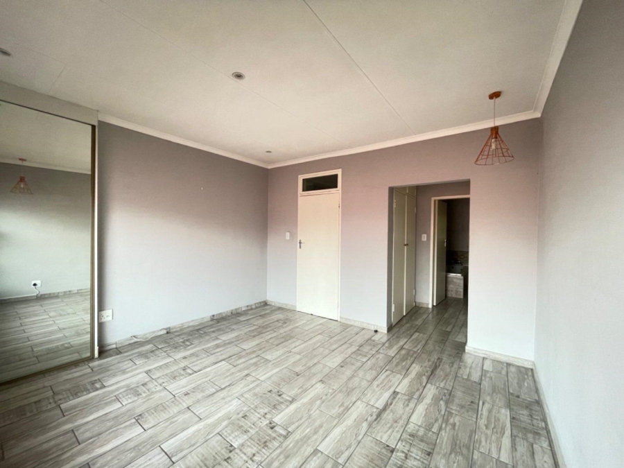 To Let 3 Bedroom Property for Rent in Birchleigh Gauteng