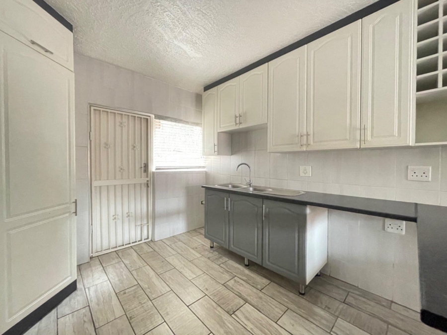 To Let 3 Bedroom Property for Rent in Birchleigh Gauteng