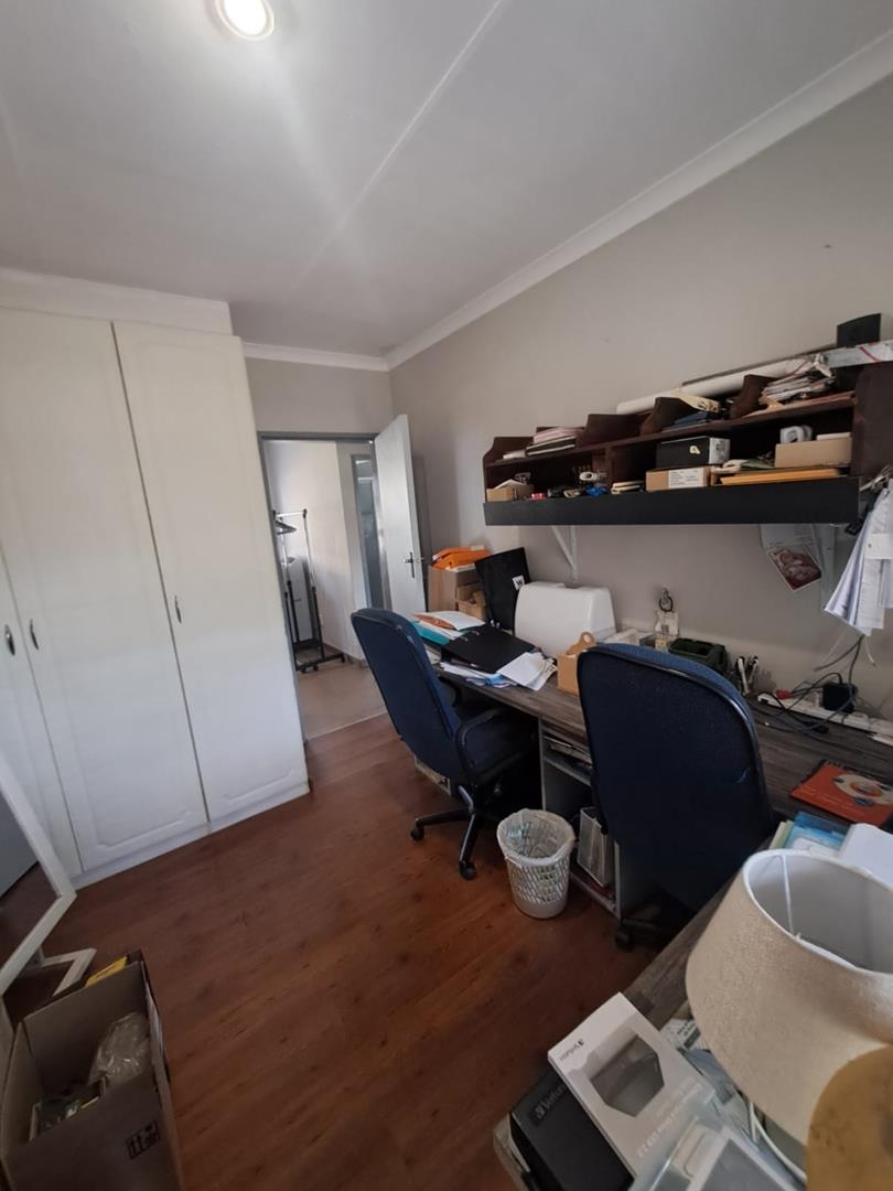 2 Bedroom Property for Sale in Wingate Park Gauteng