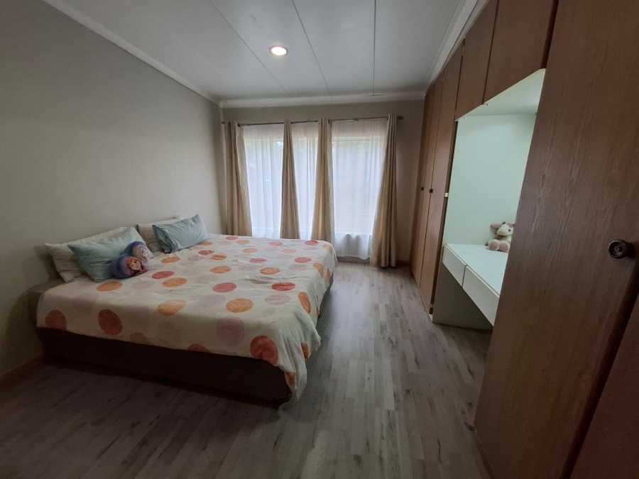 4 Bedroom Property for Sale in Terenure Gauteng