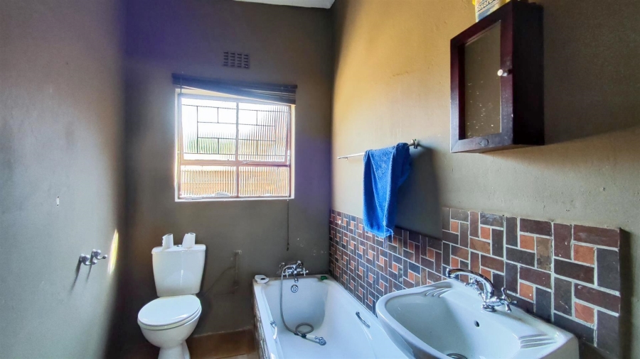 4 Bedroom Property for Sale in Terenure Gauteng
