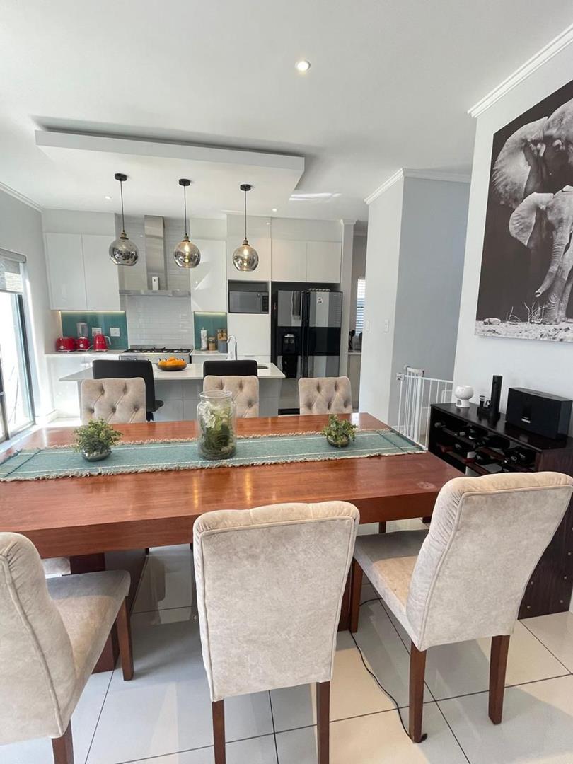 3 Bedroom Property for Sale in Lonehill Gauteng