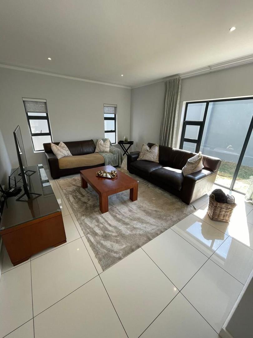 To Let 3 Bedroom Property for Rent in Lonehill Gauteng