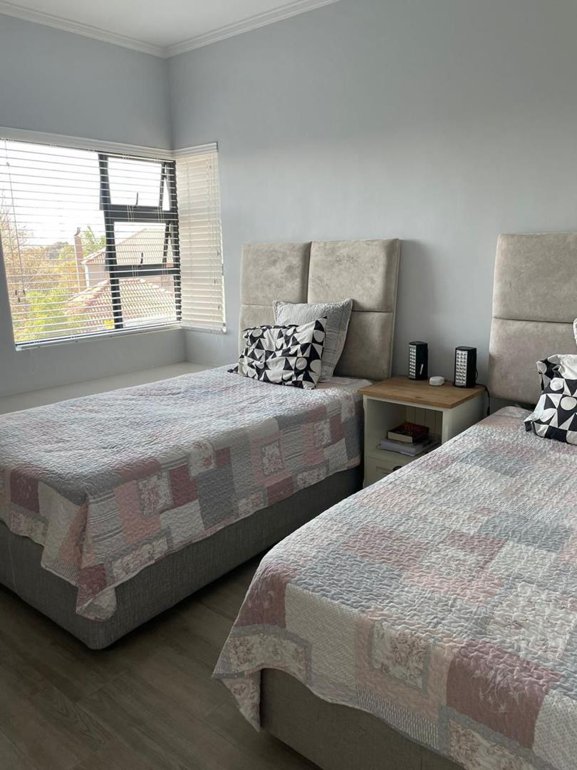 To Let 3 Bedroom Property for Rent in Lonehill Gauteng