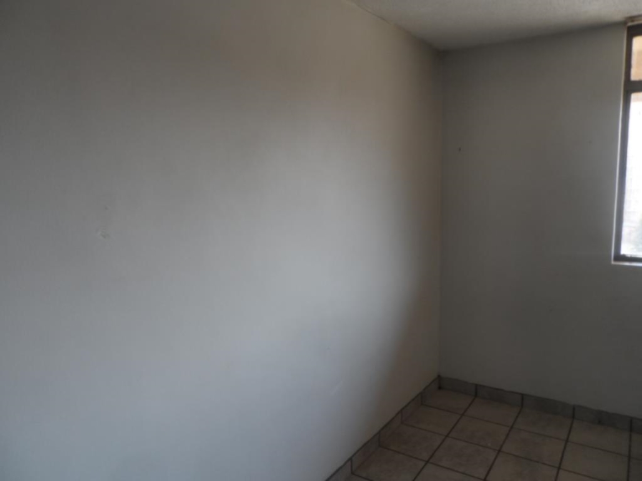 1 Bedroom Property for Sale in Hatfield Gauteng