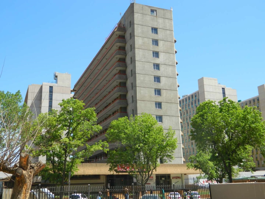 1 Bedroom Property for Sale in Hatfield Gauteng