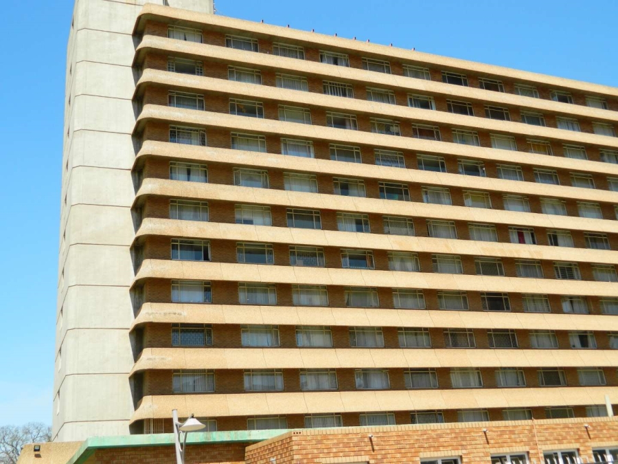 1 Bedroom Property for Sale in Hatfield Gauteng
