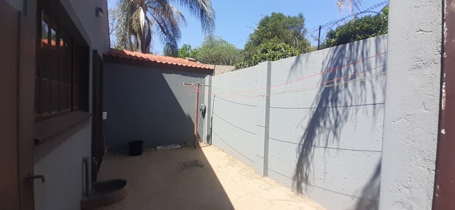 To Let 3 Bedroom Property for Rent in Monument Park Gauteng