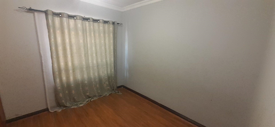 To Let 3 Bedroom Property for Rent in Monument Park Gauteng