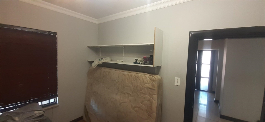 To Let 3 Bedroom Property for Rent in Monument Park Gauteng