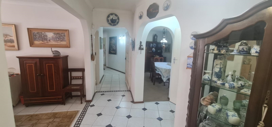 4 Bedroom Property for Sale in Monument Park Ext 8 Gauteng