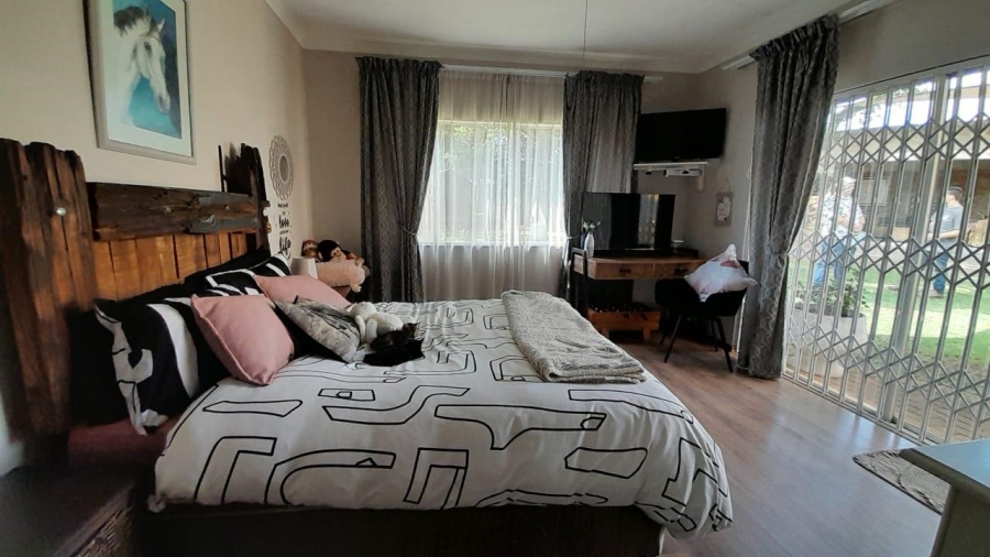 3 Bedroom Property for Sale in Birchleigh Gauteng