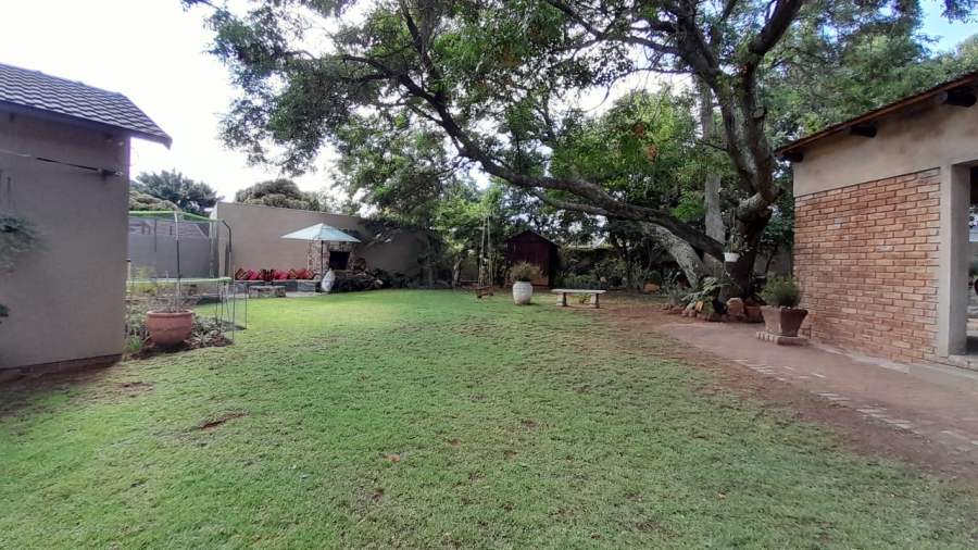 3 Bedroom Property for Sale in Birchleigh Gauteng