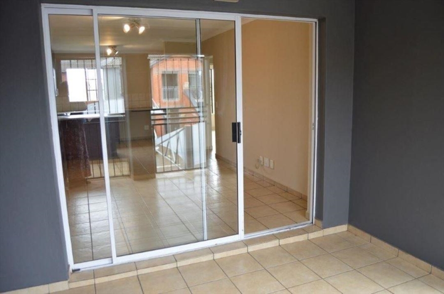 2 Bedroom Property for Sale in Birchleigh Gauteng
