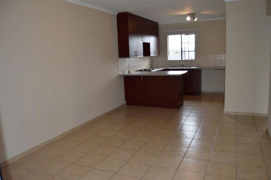 2 Bedroom Property for Sale in Birchleigh Gauteng