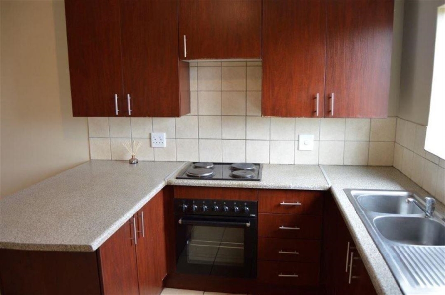 2 Bedroom Property for Sale in Birchleigh Gauteng
