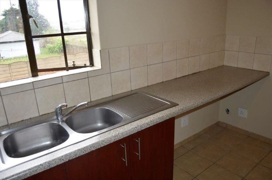 2 Bedroom Property for Sale in Birchleigh Gauteng