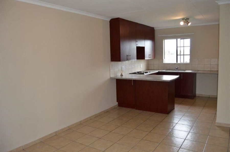 2 Bedroom Property for Sale in Birchleigh Gauteng