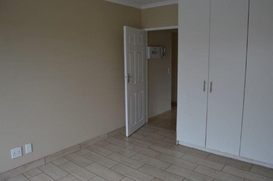 2 Bedroom Property for Sale in Birchleigh Gauteng