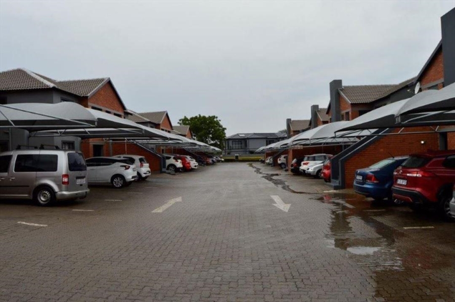 2 Bedroom Property for Sale in Birchleigh Gauteng