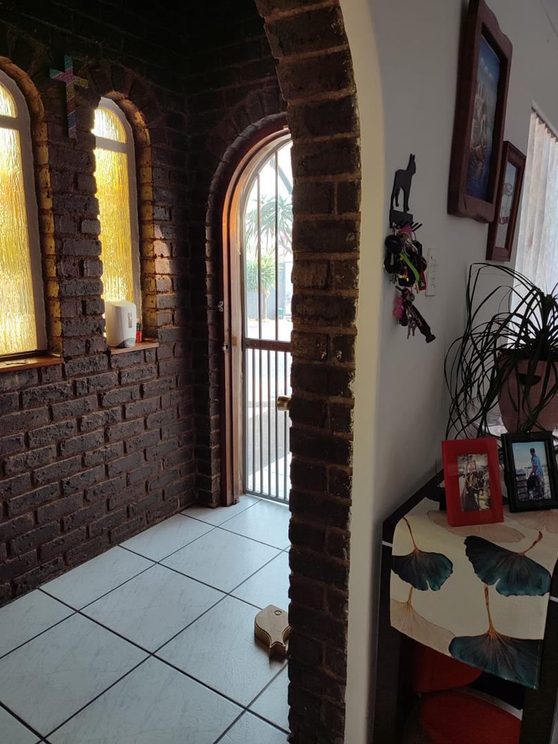 3 Bedroom Property for Sale in Van Riebeeck Park Gauteng