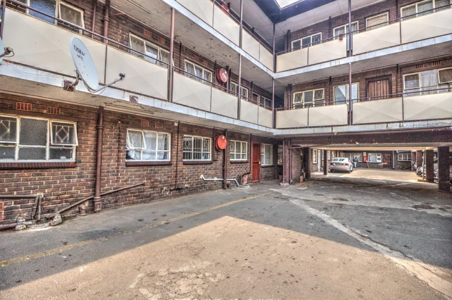 1 Bedroom Property for Sale in Kempton Park Central Gauteng