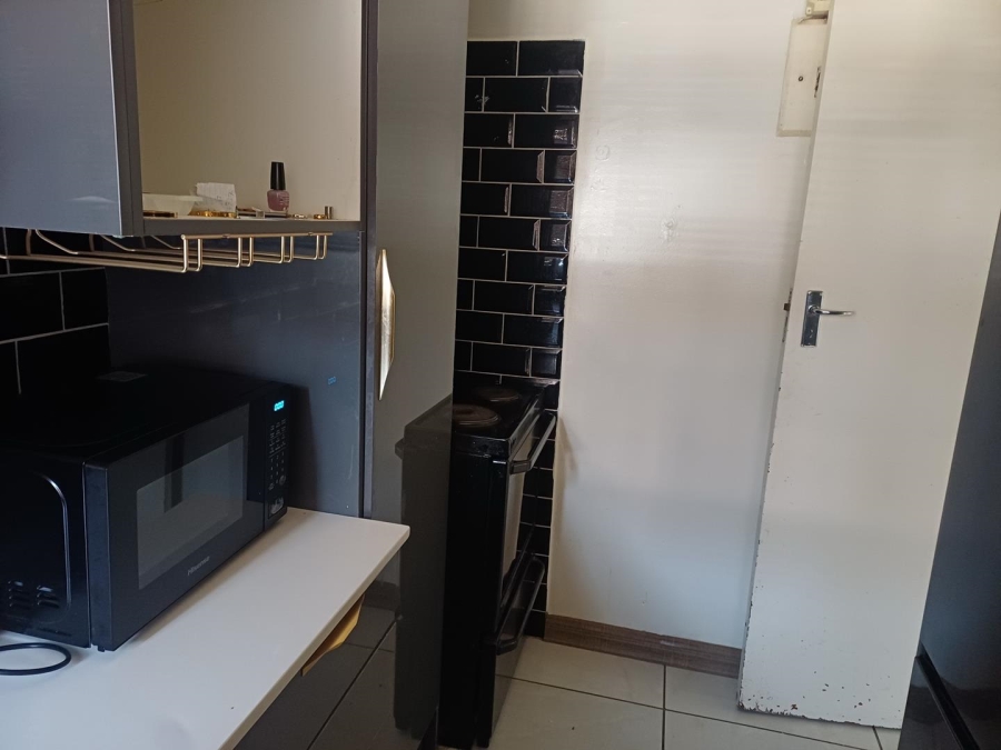 1 Bedroom Property for Sale in Kempton Park Central Gauteng
