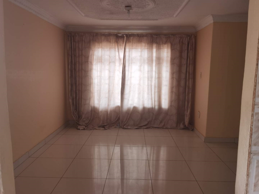 3 Bedroom Property for Sale in Birch Acres Gauteng