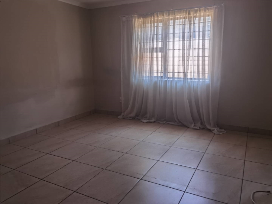 3 Bedroom Property for Sale in Birch Acres Gauteng