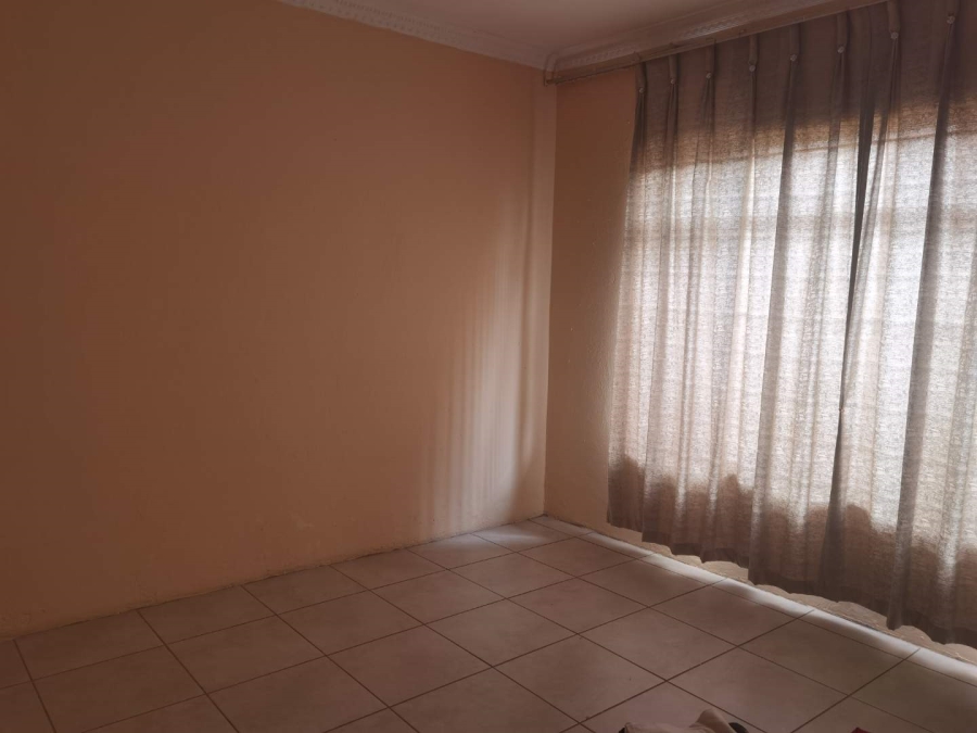 3 Bedroom Property for Sale in Birch Acres Gauteng