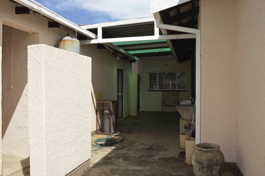 4 Bedroom Property for Sale in Edleen Gauteng