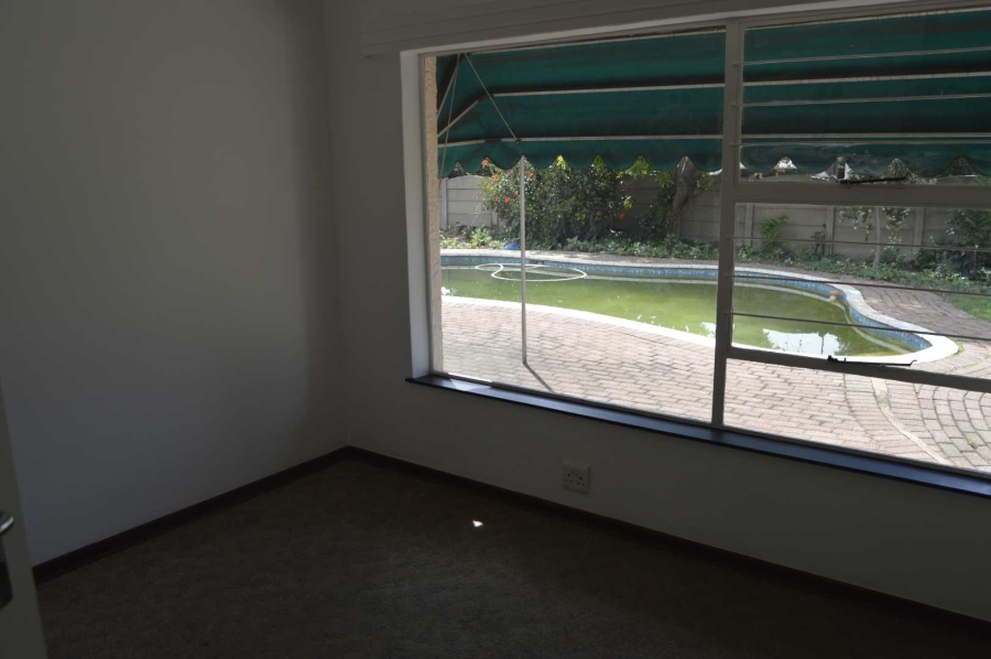 4 Bedroom Property for Sale in Edleen Gauteng