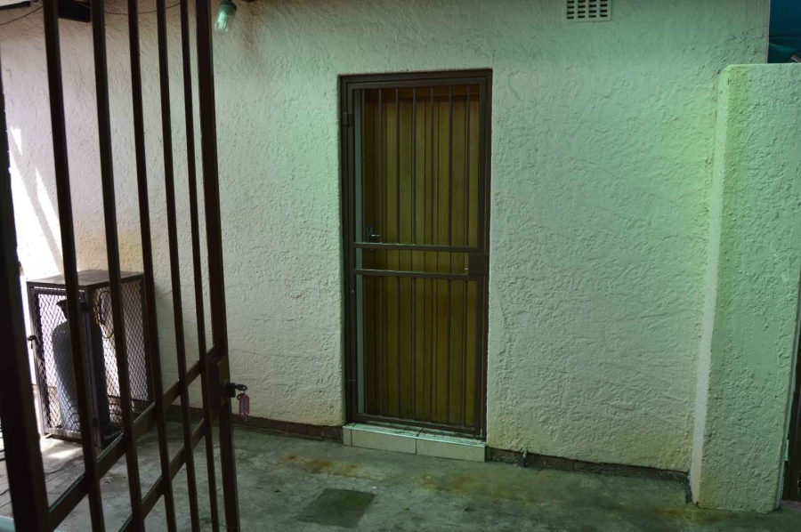 4 Bedroom Property for Sale in Edleen Gauteng