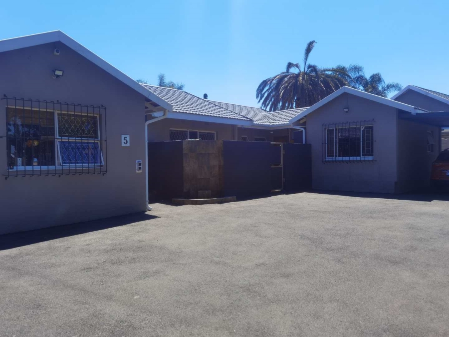 3 Bedroom Property for Sale in Van Riebeeck Park Gauteng