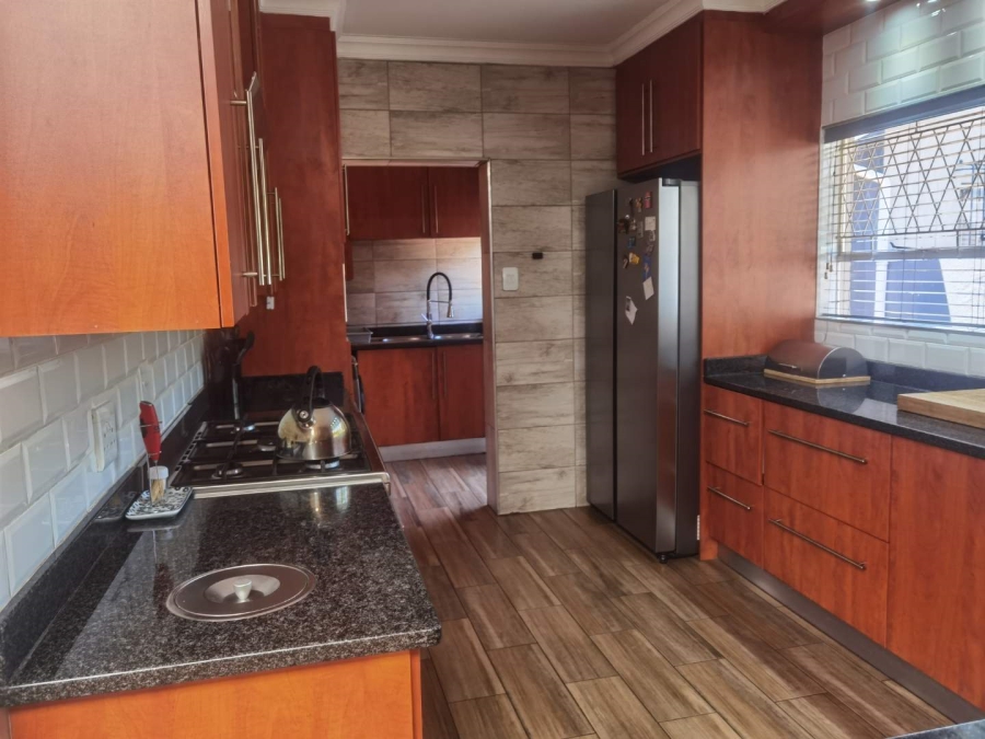 3 Bedroom Property for Sale in Van Riebeeck Park Gauteng