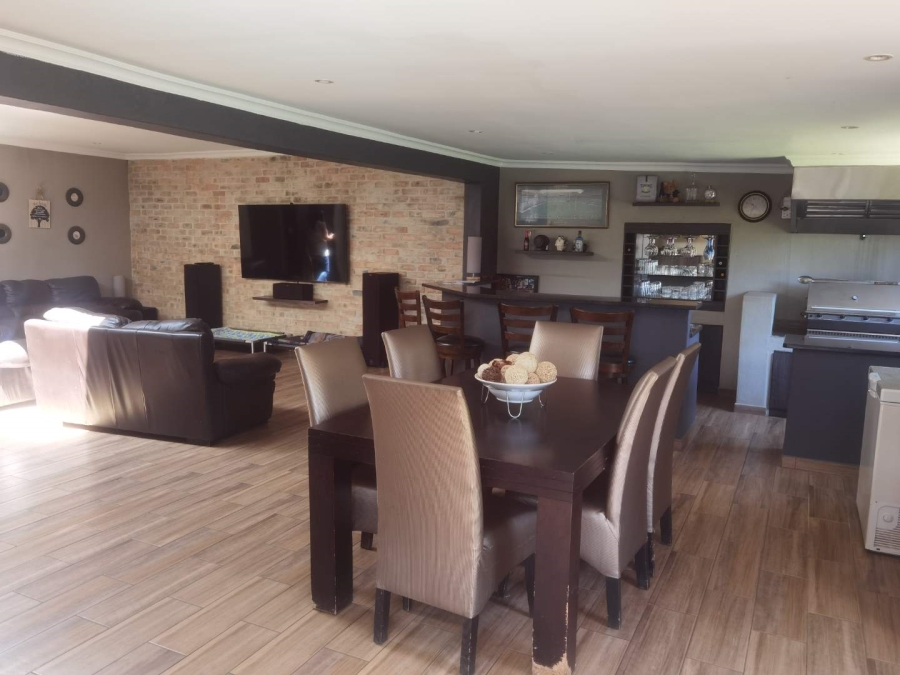 3 Bedroom Property for Sale in Van Riebeeck Park Gauteng