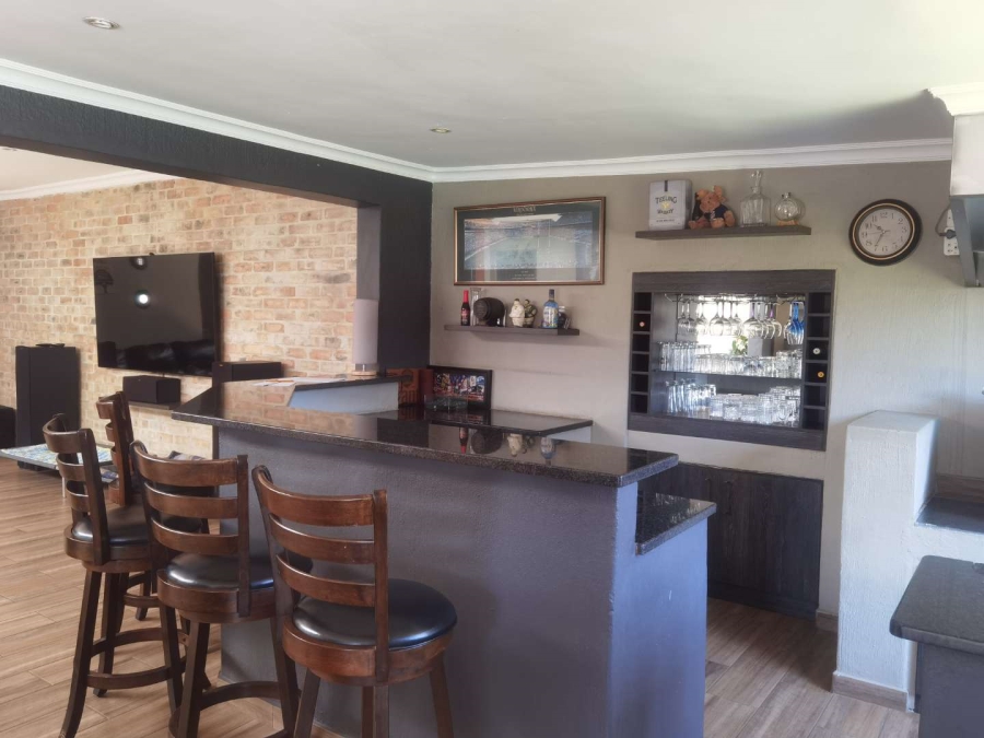 3 Bedroom Property for Sale in Van Riebeeck Park Gauteng