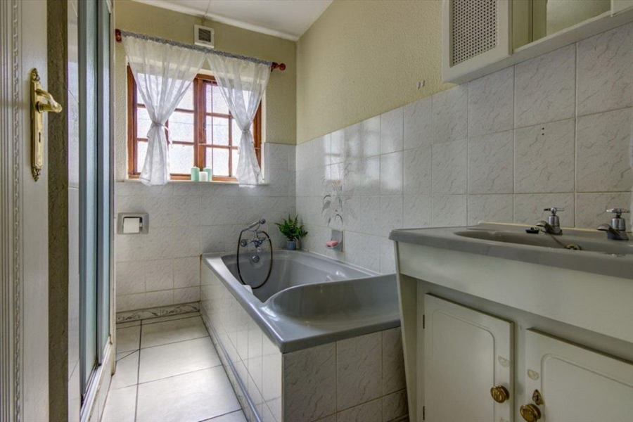 3 Bedroom Property for Sale in Terenure Gauteng