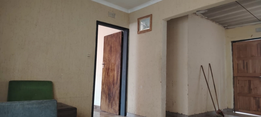 2 Bedroom Property for Sale in Tembisa Gauteng