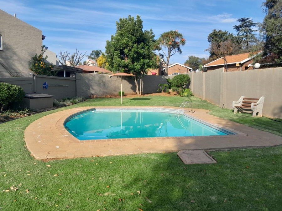 3 Bedroom Property for Sale in Hennopspark Gauteng