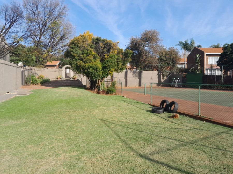 3 Bedroom Property for Sale in Hennopspark Gauteng