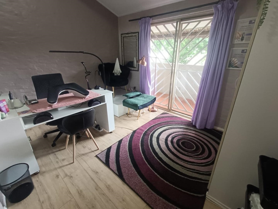 3 Bedroom Property for Sale in Hennopspark Gauteng